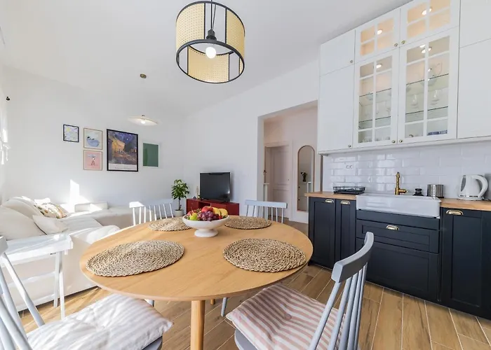 Apartment 22